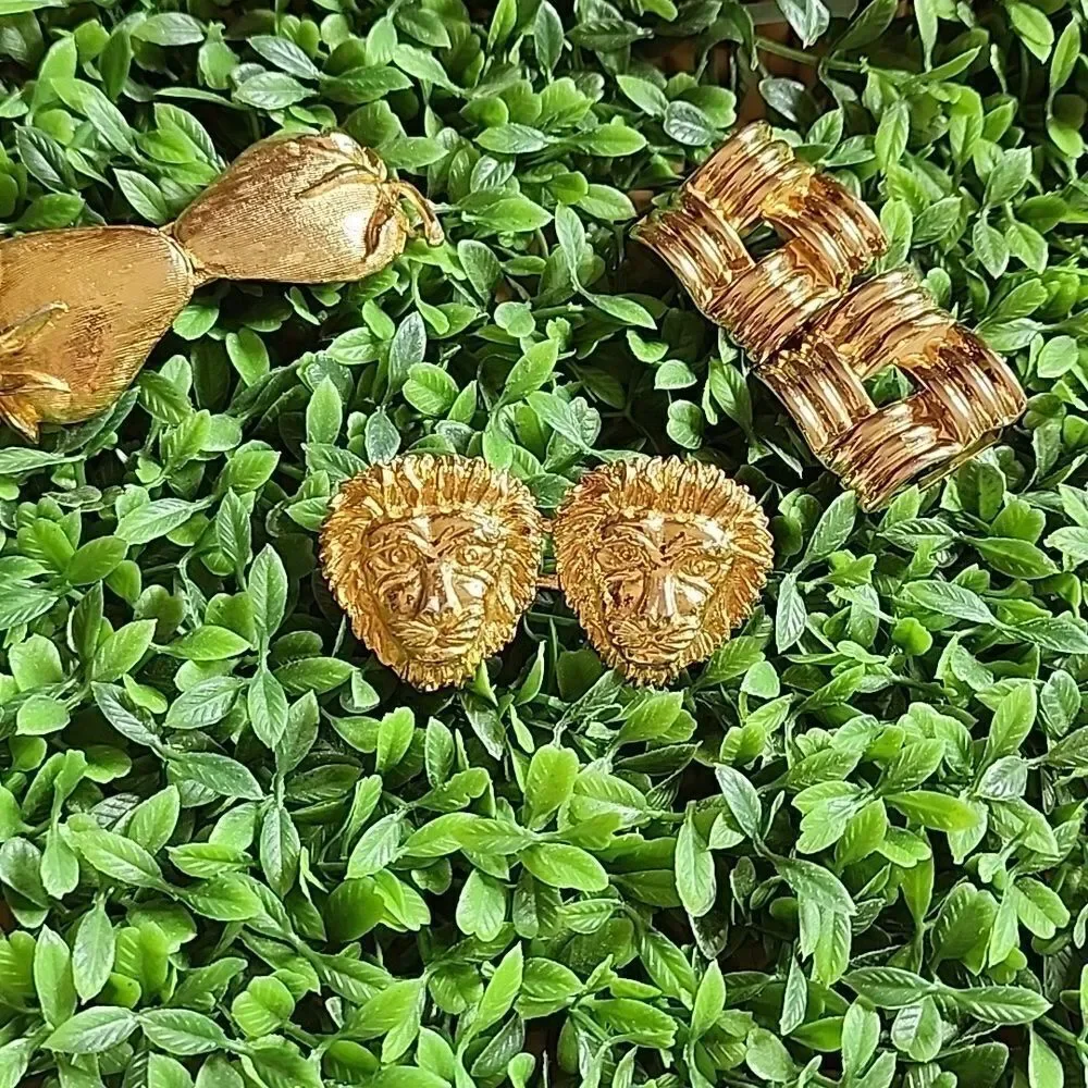 Vtg Gold Tone Lion Head, Strawberry, Square Knot Belt Buckle Lot